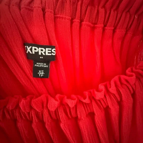 Express Off-Shoulder Ruffle Top - Picture 4 of 4